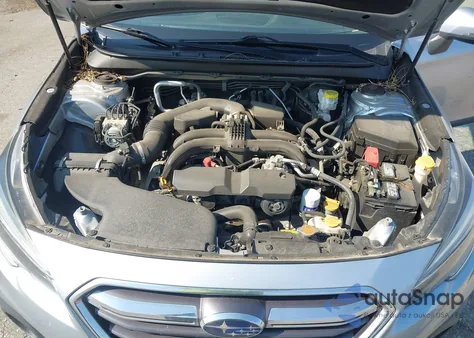 2019 Subaru Outback 2.5I Premium z USA, uszkodzony, nr VIN 4S4BSAFCXK3382304